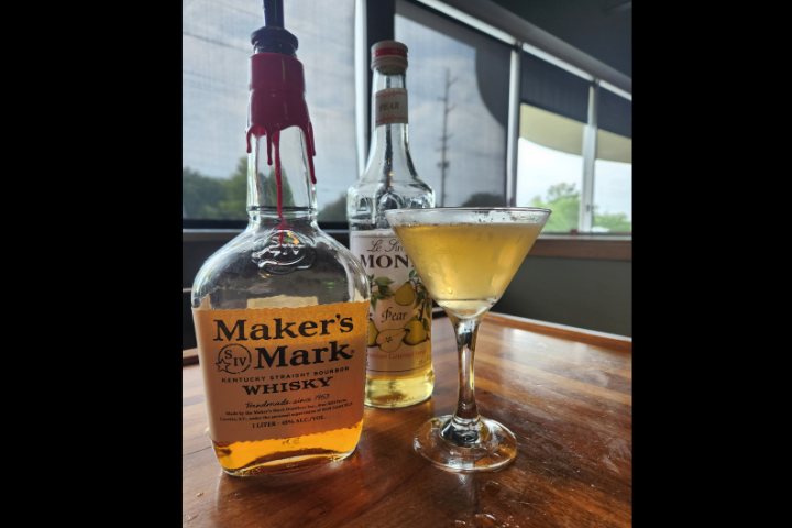 Bourbon Pear Sparkler