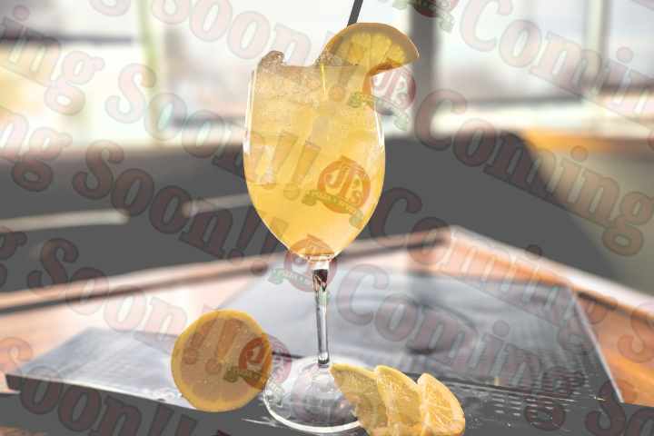 Lemon Meringue Spritz